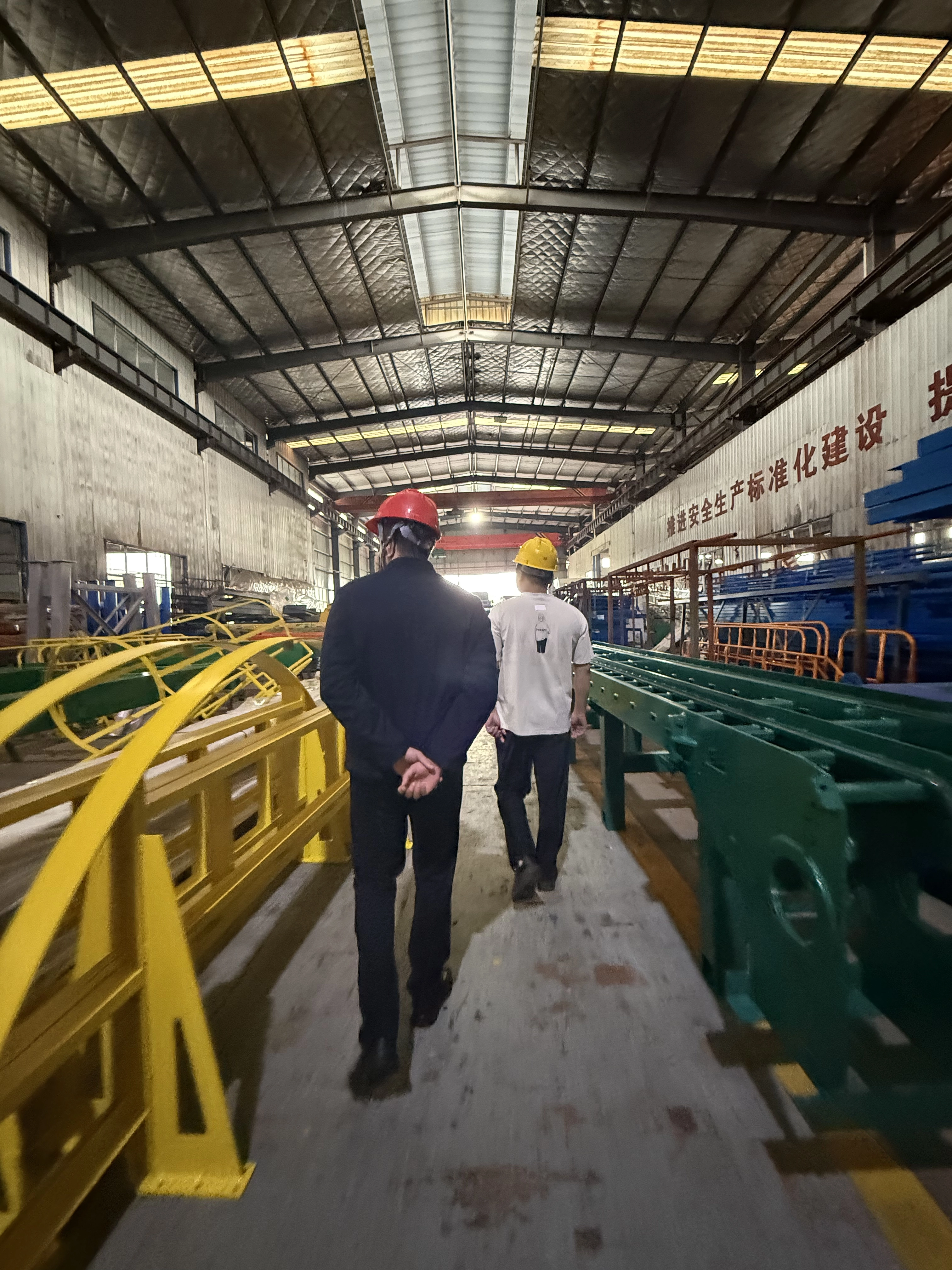 SupplierLinkUp quality control inspector checking products on a Chinese factory line